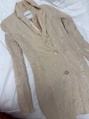 Akarise Women's Beige Shimmer Mini Dress Blazer